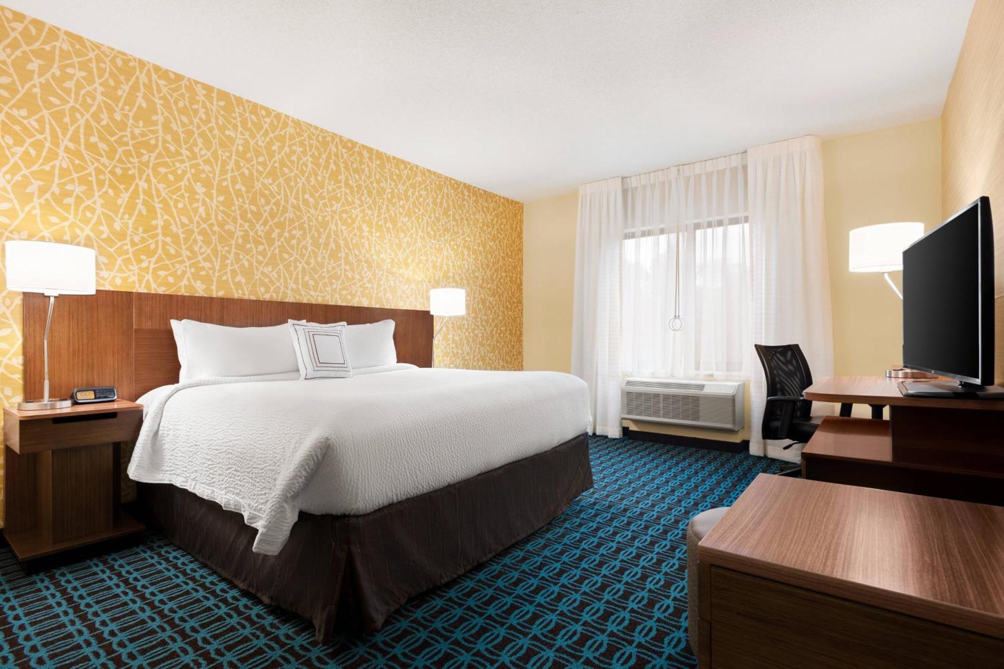 Fairfield Inn & Suites By Marriott Charlottesville Downtown/University Area Exteriér fotografie
