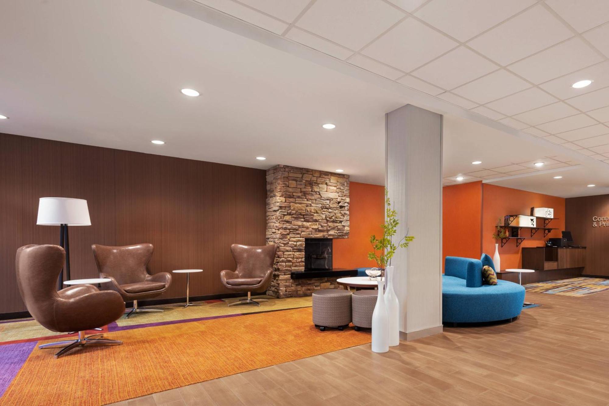 Fairfield Inn & Suites By Marriott Charlottesville Downtown/University Area Exteriér fotografie