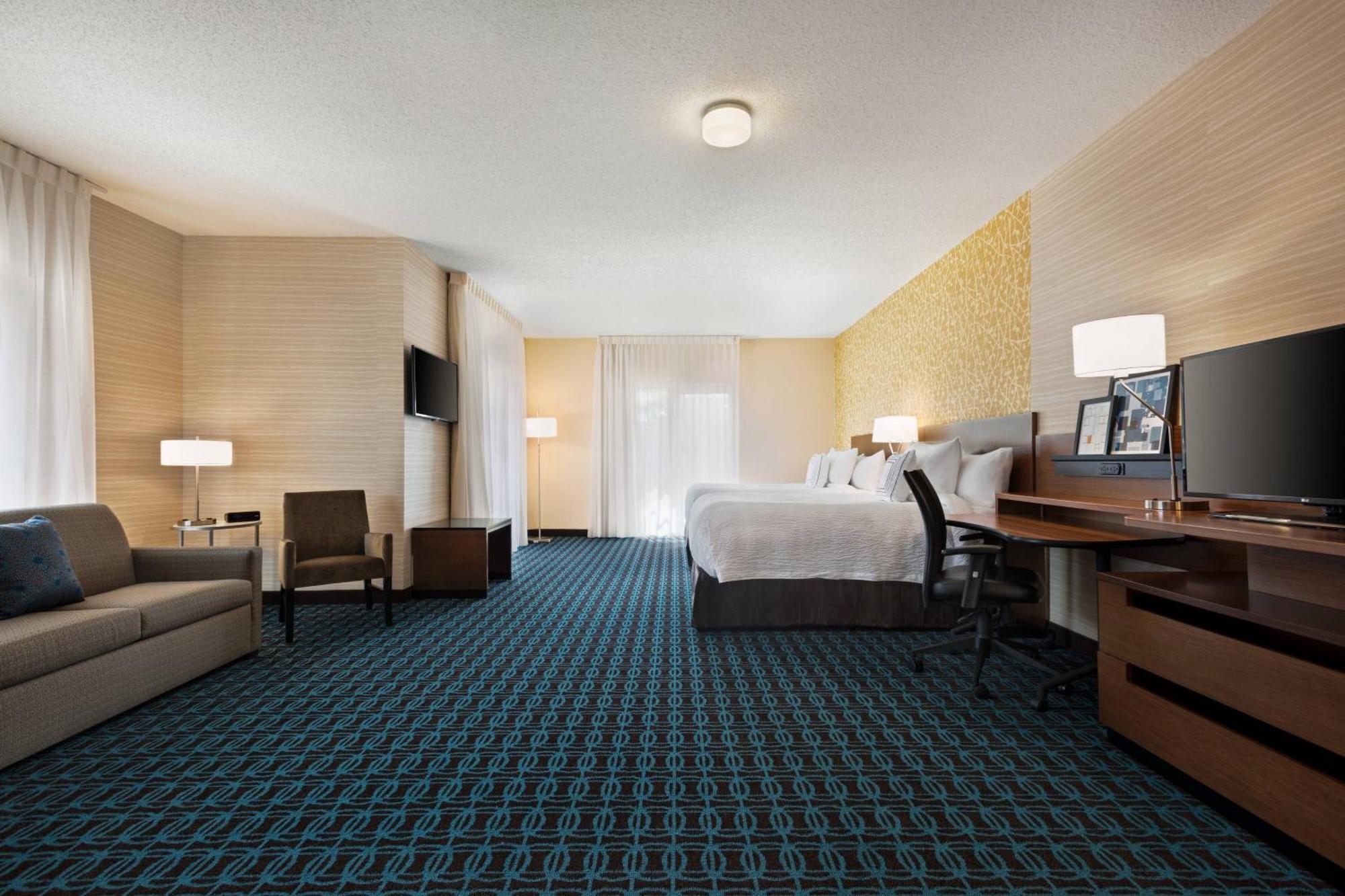 Fairfield Inn & Suites By Marriott Charlottesville Downtown/University Area Exteriér fotografie